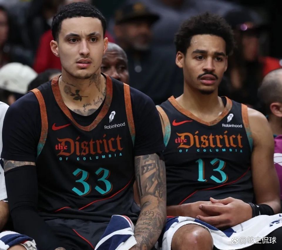 星空体育直播-雄鹿重整旗鼓战胜马刺，米德尔顿率队首秀砍分的简单介绍