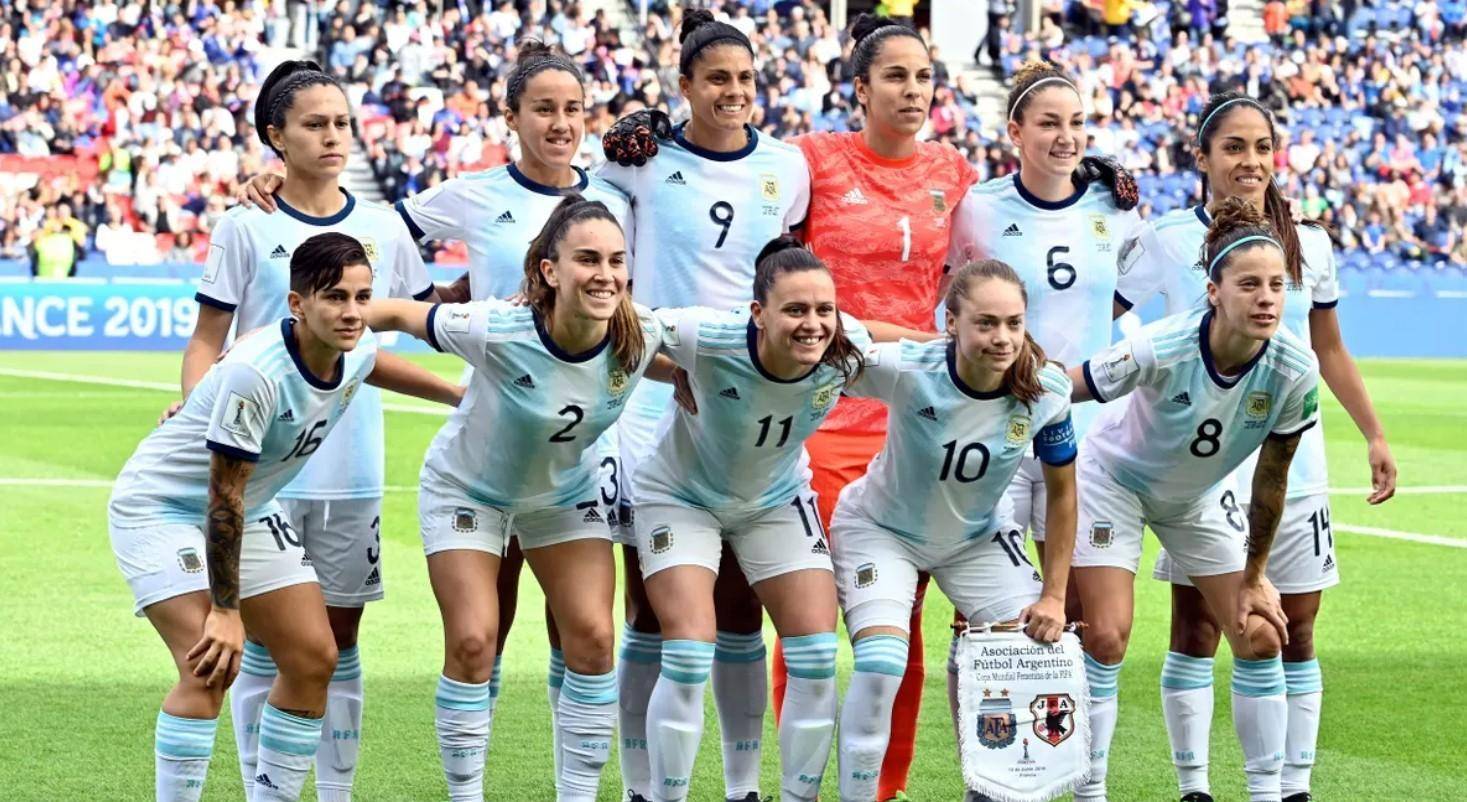 瑞典女足遭遇惨败,小组垫底被淘汰 瑞典女足遭遇惨败,小组垫底被淘汰