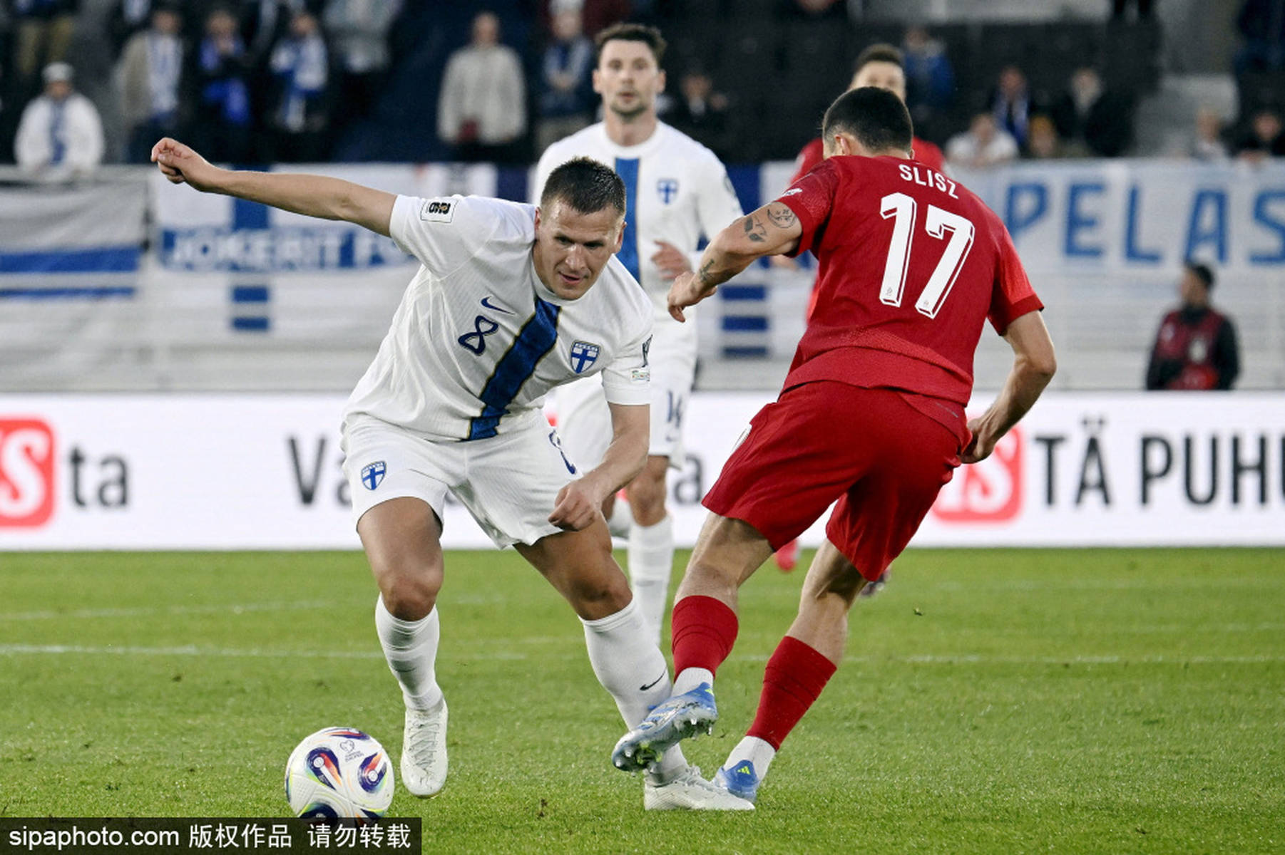 芬兰队在欧预赛中打出精彩表现,球迷喜悦的简单介绍 芬兰队在欧预赛中打出精彩表现,球迷喜悦的简单介绍