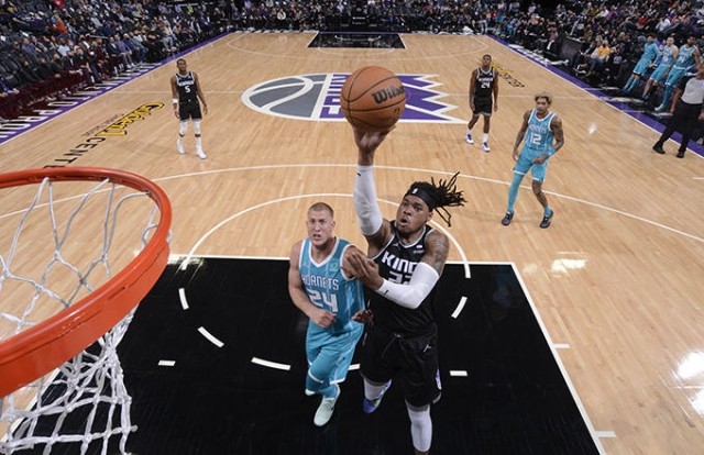 星空体育直播-爵士大胜黄蜂，掀起连胜