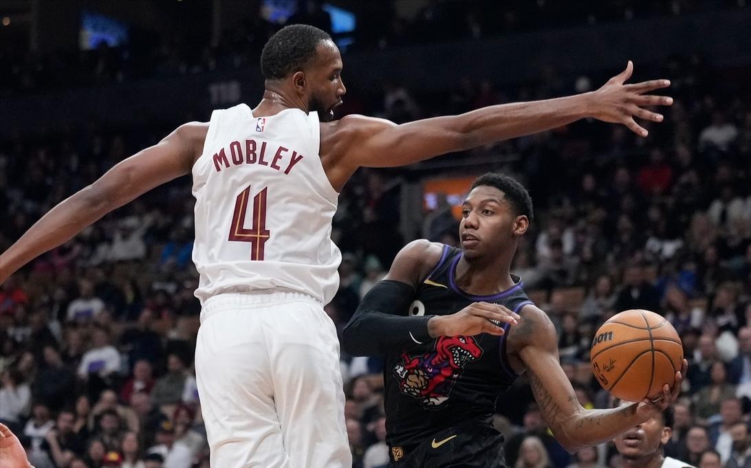 星空体育网址-猛龙击败骑士，结束两连败