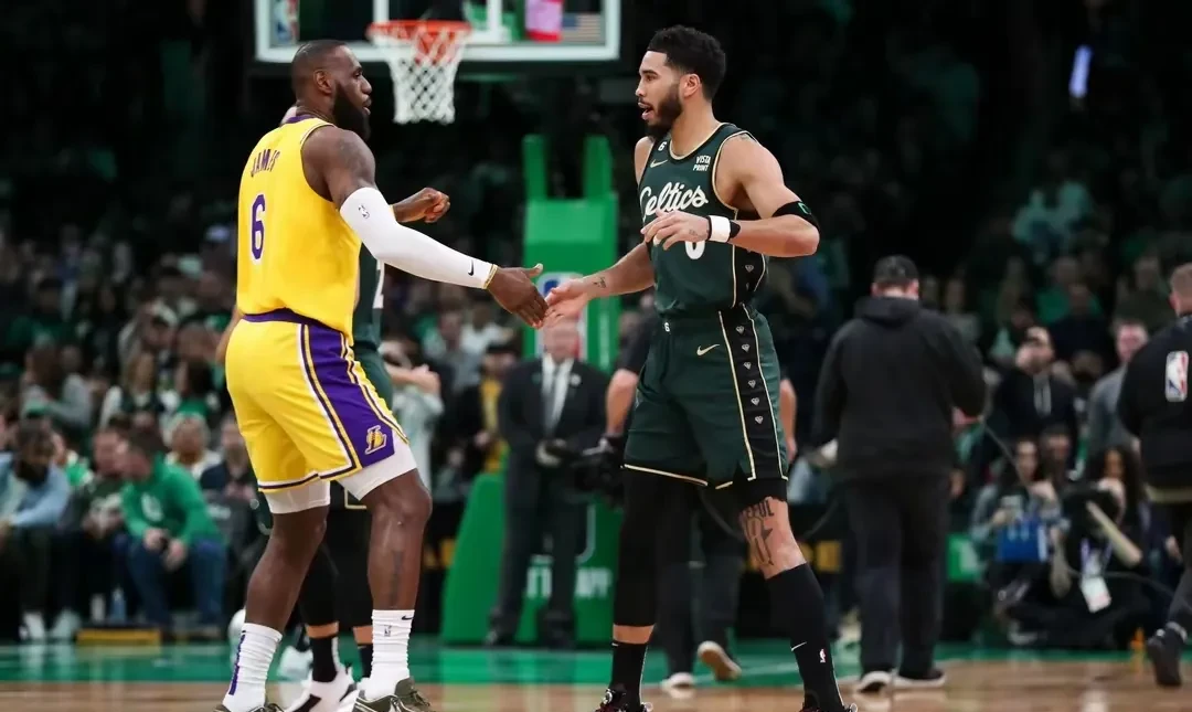 湖人客场击败凯尔特人