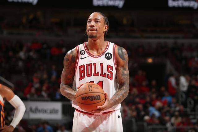 雄鹿惨遭公牛逆转,失去不败金身 雄鹿惨遭公牛逆转,失去不败金身